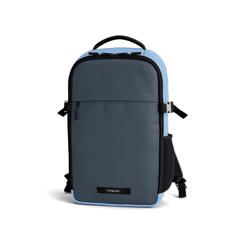 away travel.backpack Away Commuter Backpack In Navy Blue