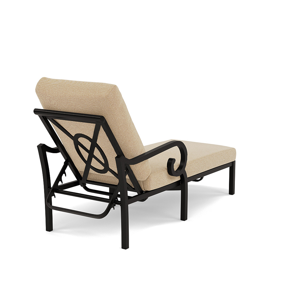 Rancho Chaise Lounge – Paddy O' Furniture