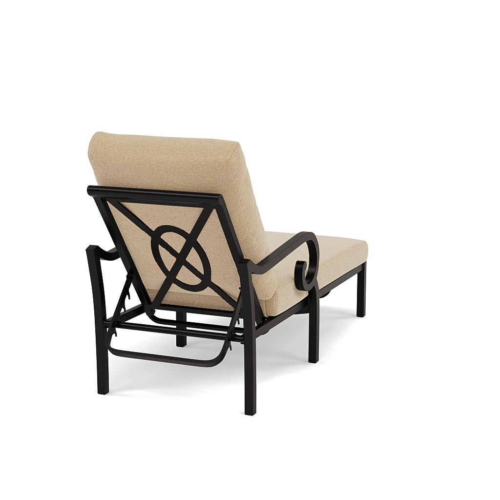 Rancho Chaise Lounge – Paddy O' Furniture