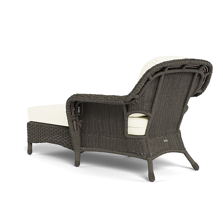 Grey wicker discount outdoor chaise lounge