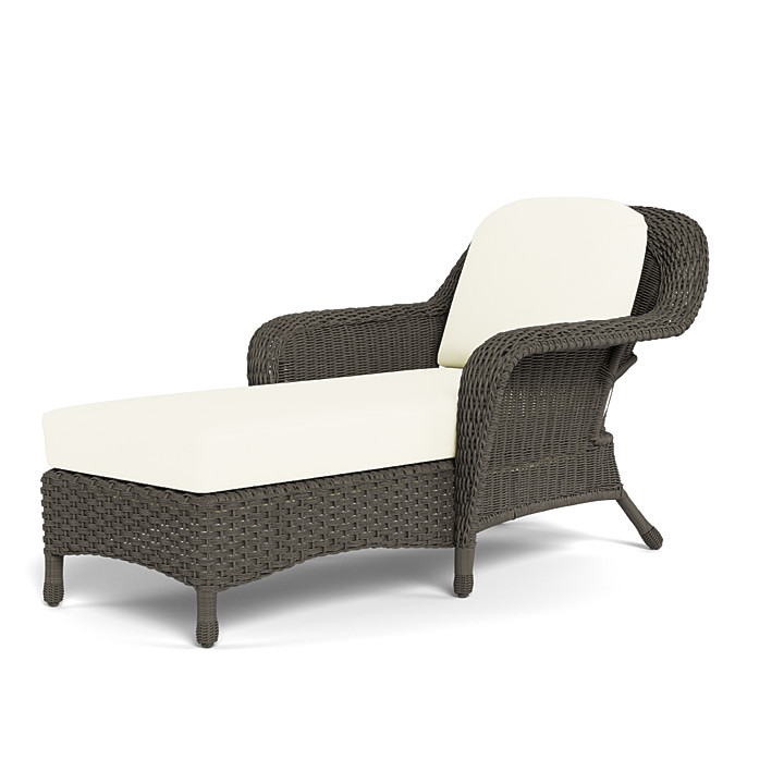 Wicker chaise lounge discount chair